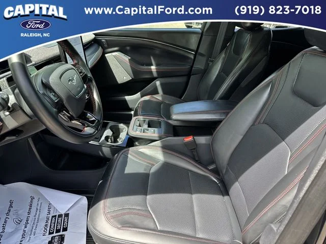Used 2025 Black Ford Premium image 19