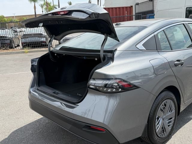 New 2027 Gun Metallic Nissan S image 8