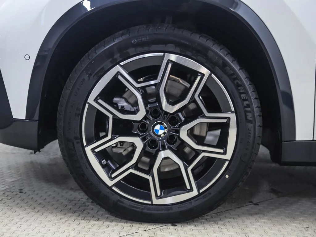 Used 2026 BMW X1 28i with VIN WBX73EF0XT5488104 for sale in Minneapolis, Minnesota