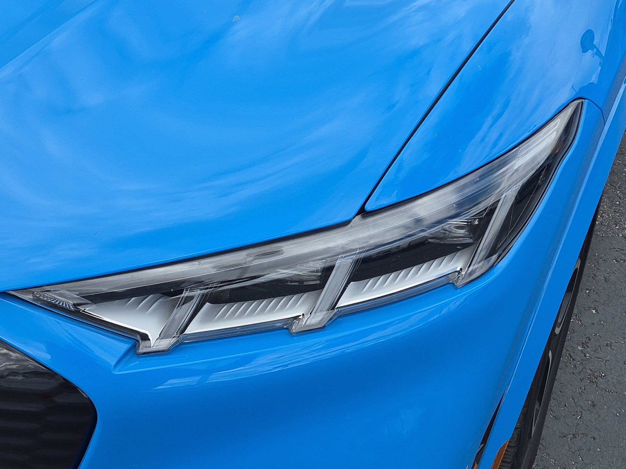 Used 2023 Grabber Blue Ford GT image 10