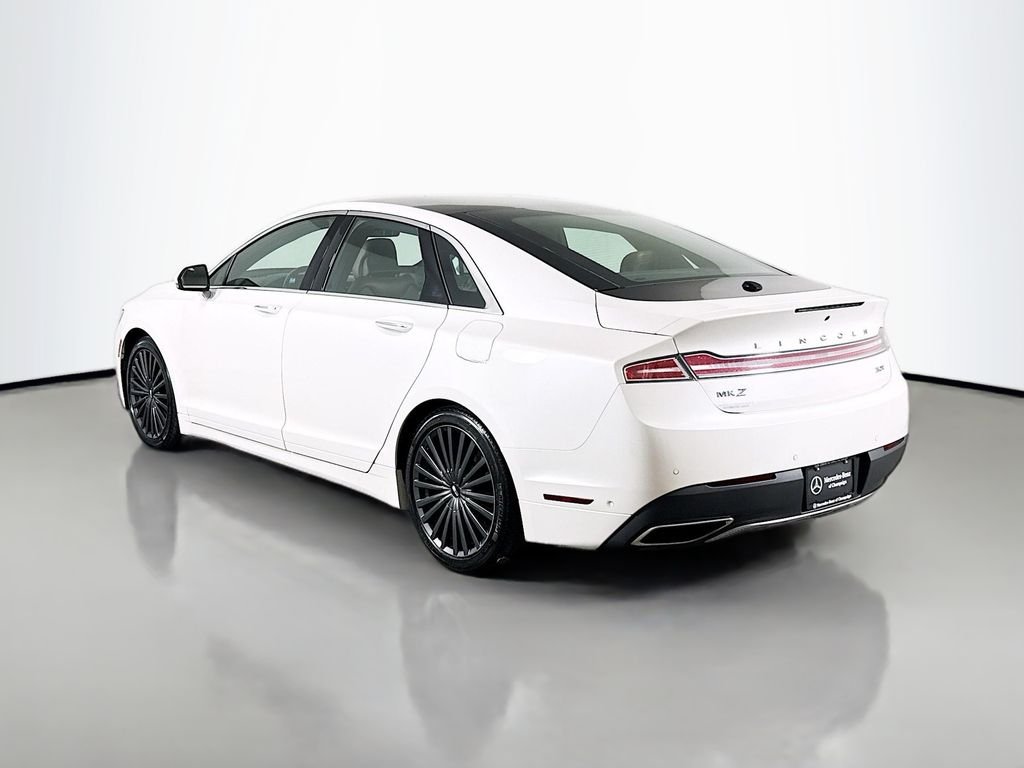 Used 2017 White Lincoln Reserve image 5