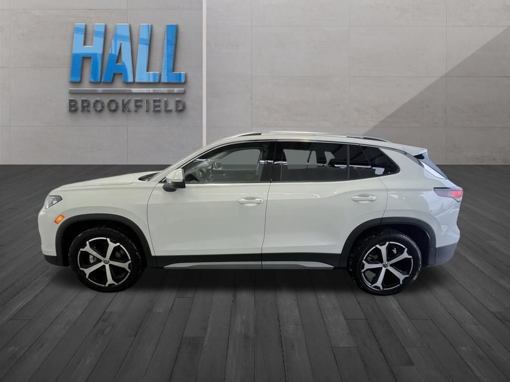 New 2026 White/off-white Volkswagen 2.0T SE image 2