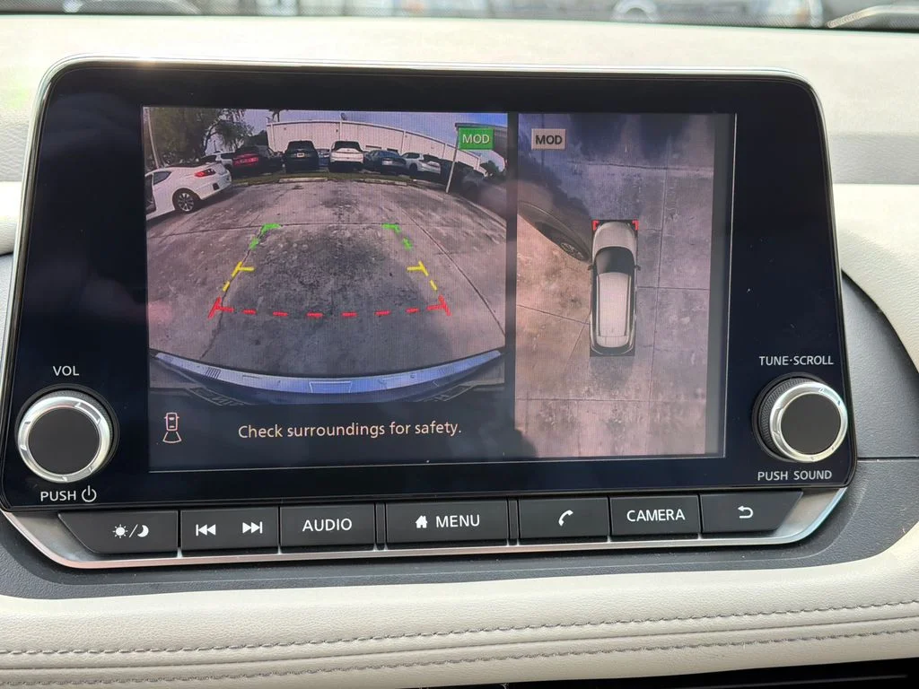 Certified Used 2021 Blue Nissan SV image 28