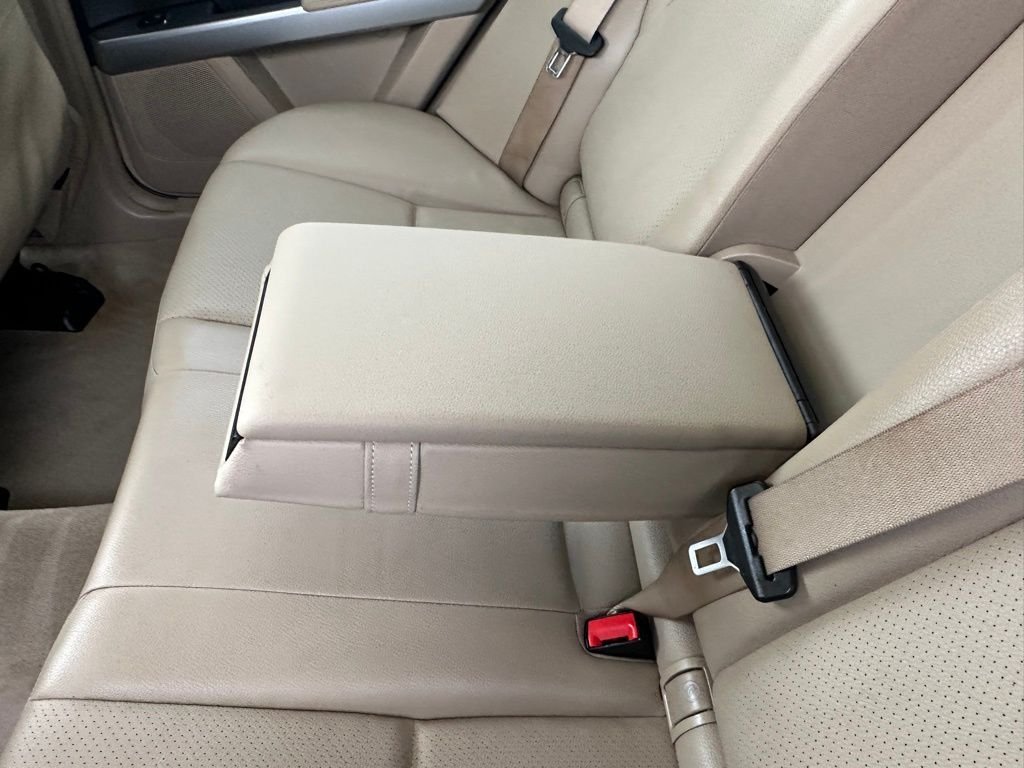 Used 2011 Green Mercedes-Benz GLK 350 image 35