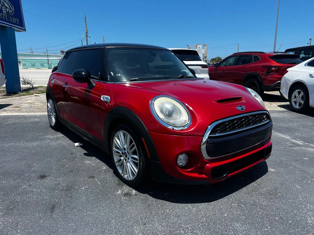 Used 2015  MINI Cooper S image 10
