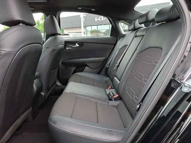 Used 2024 Black Kia GT-Line image 11