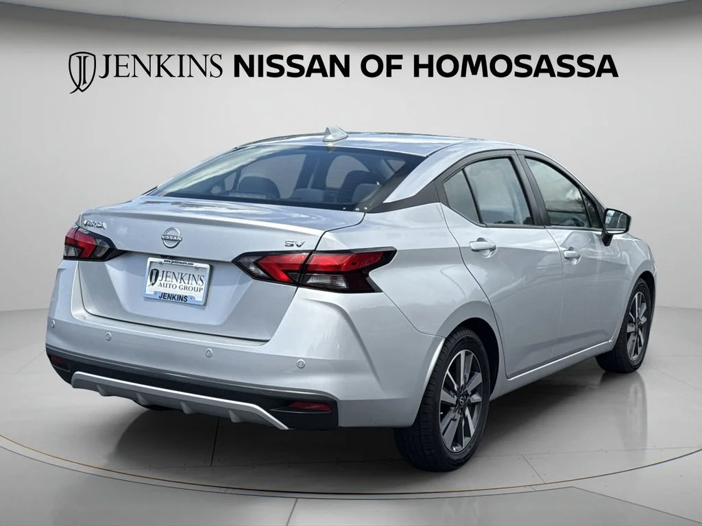 Used 2023 Silver Nissan 1.6 SV image 7