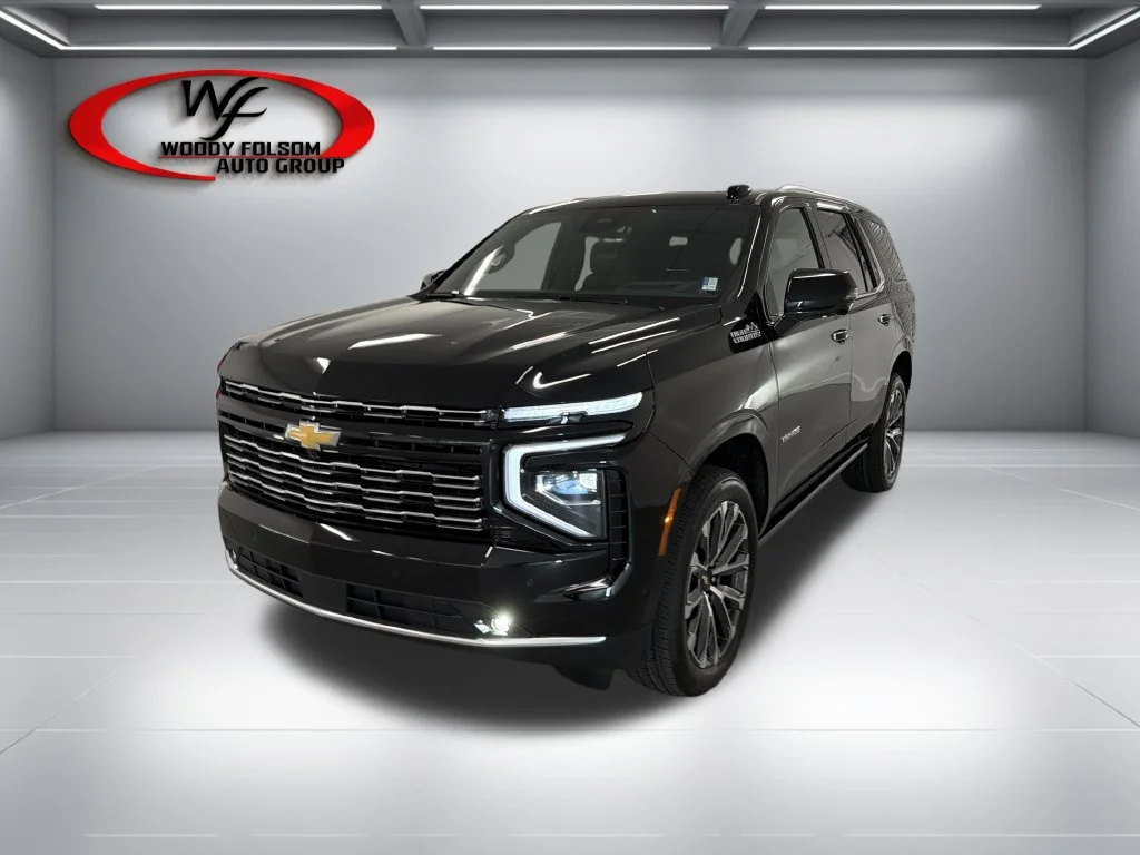 New 2026 Black Chevrolet High Country image 3