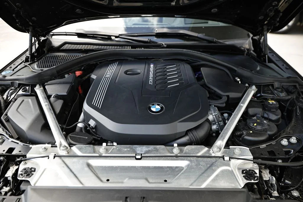 Used 2023 Black Sapphire Metallic BMW M440i xDrive image 27