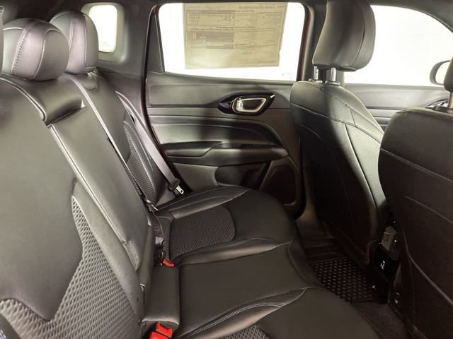 New 2026 Red Hot Pearlcoat Jeep Latitude image 16
