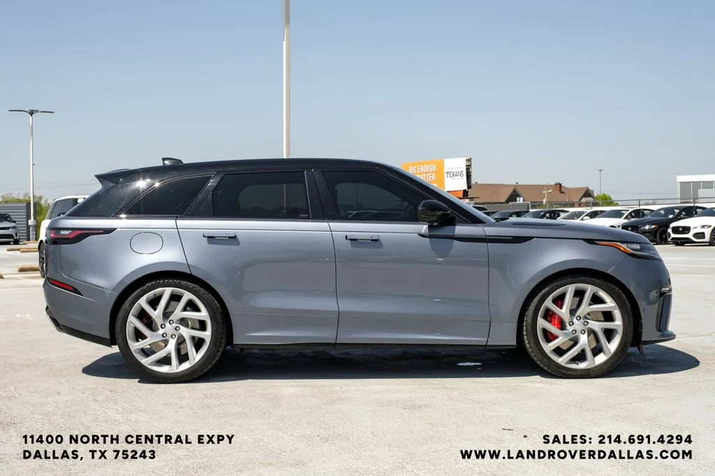 Used 2020 Byron Blue Metallic Land Rover SVAutobiography Dynamic Edition image 5