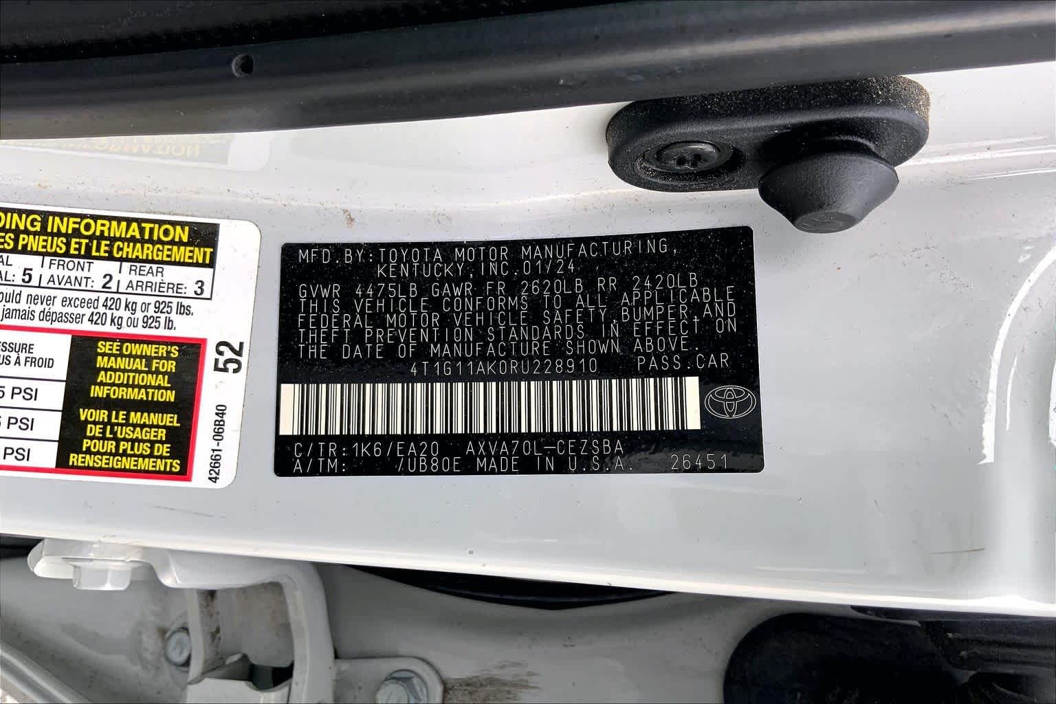 Used 2024 Ice Edge Toyota SE image 35