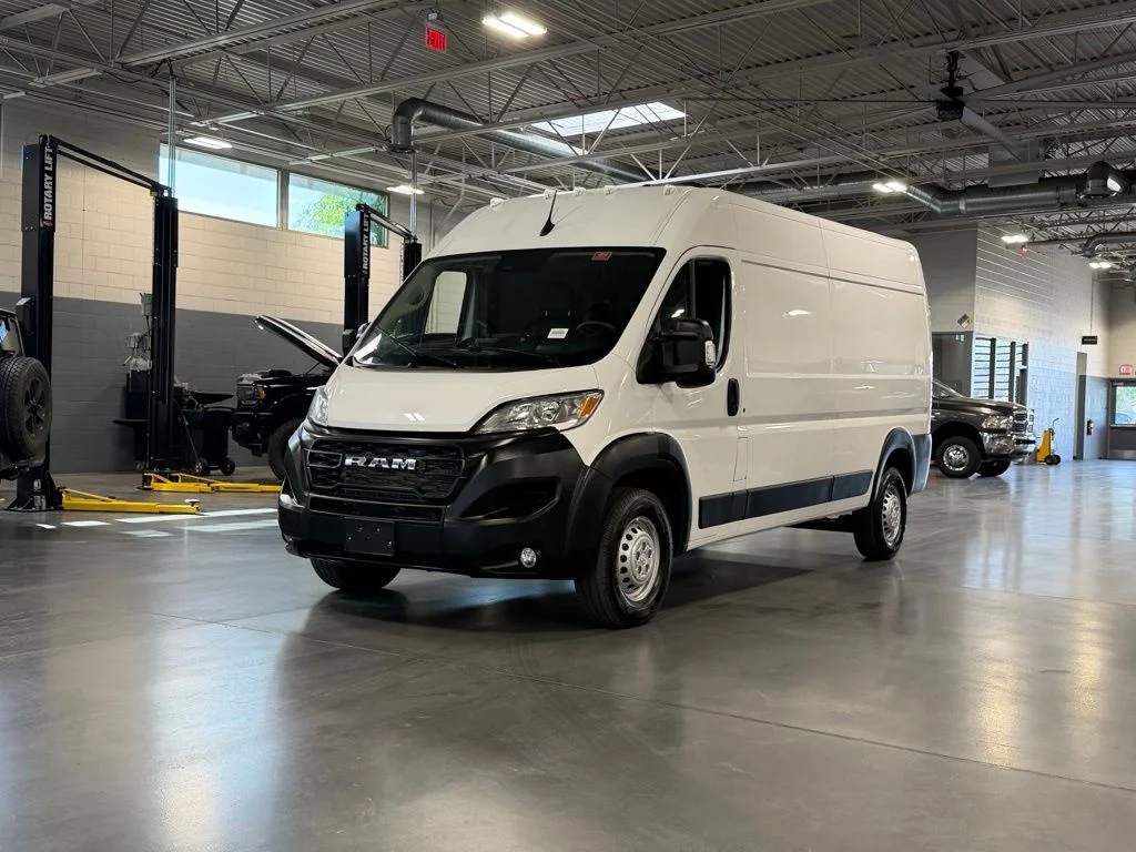 Used 2026 White Ram High Roof 159 WB image 9