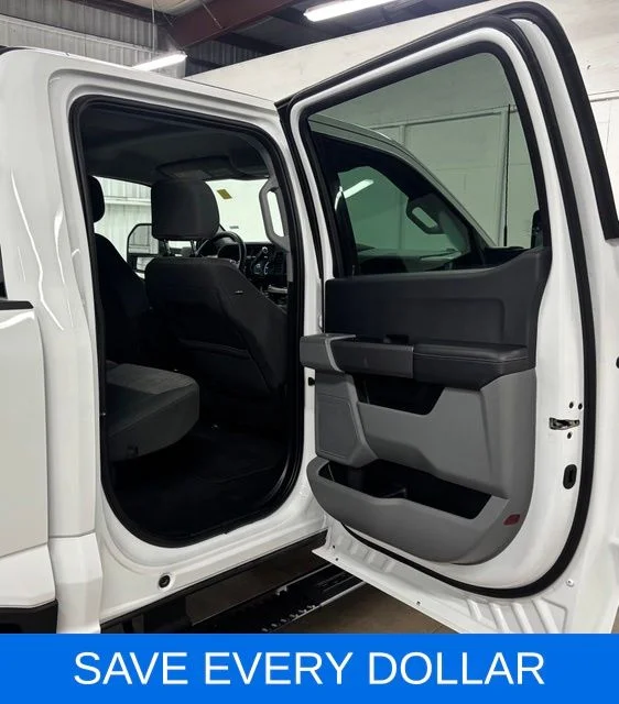 Used 2025 White Ford XLT image 19
