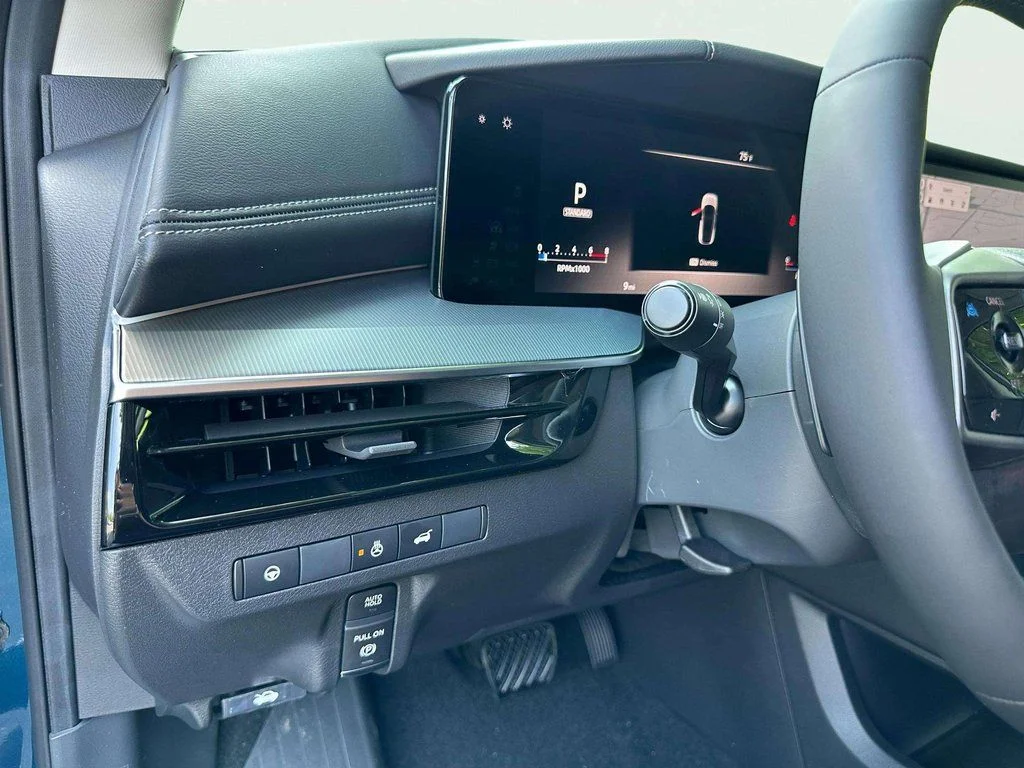 2025 Nissan Murano SL - Photo 29