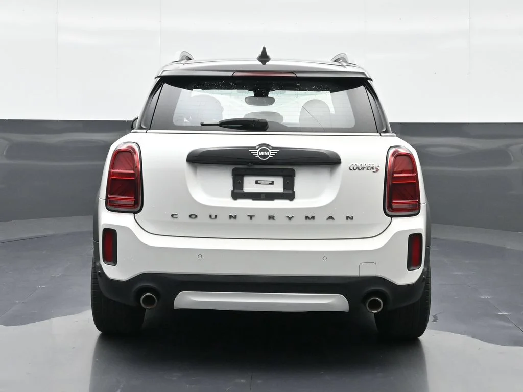 Used 2024 White MINI  image 7