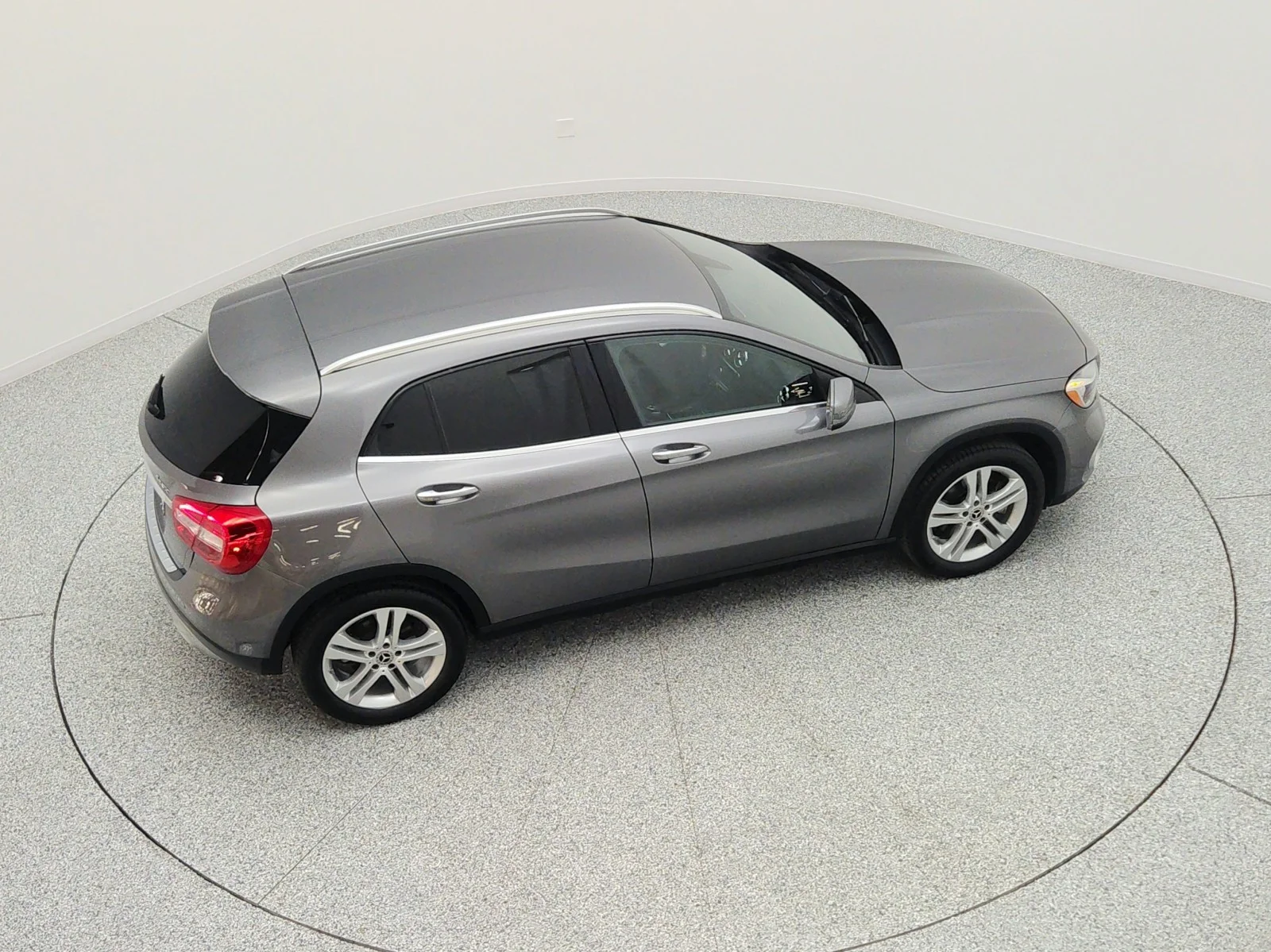 Used 2019 Mountain Grey Metallic Mercedes-Benz GLA 250 4MATIC® SUV image 26