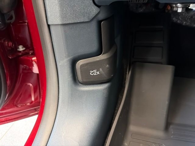 New 2026 Ruby Red Metallic Tinted Clearcoat Ford XLT image 21