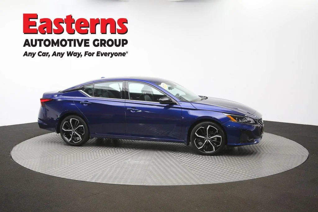 Used 2024 Blue Nissan 2.5 SR image 48