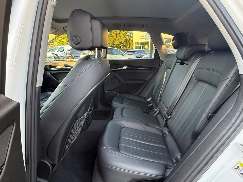 Used 2019 Ibis White Audi 2.0T Premium Plus image 24