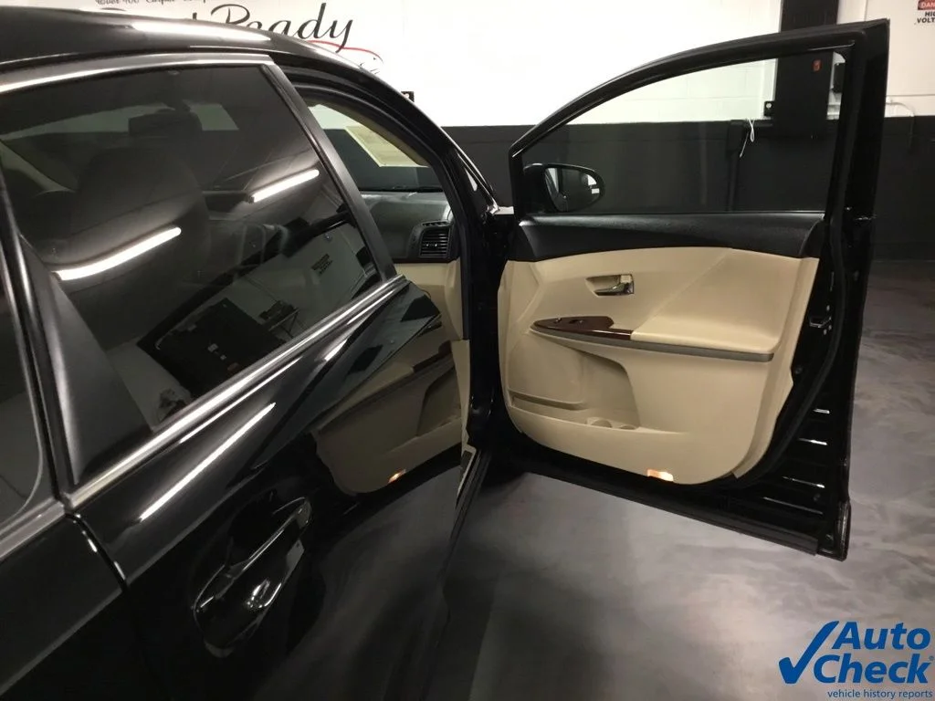Used 2014 Black Toyota LE image 44
