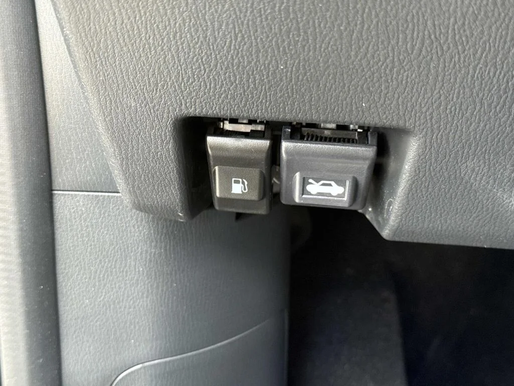 Certified Used 2025 Gray Mazda 2.5 S Select Package image 47