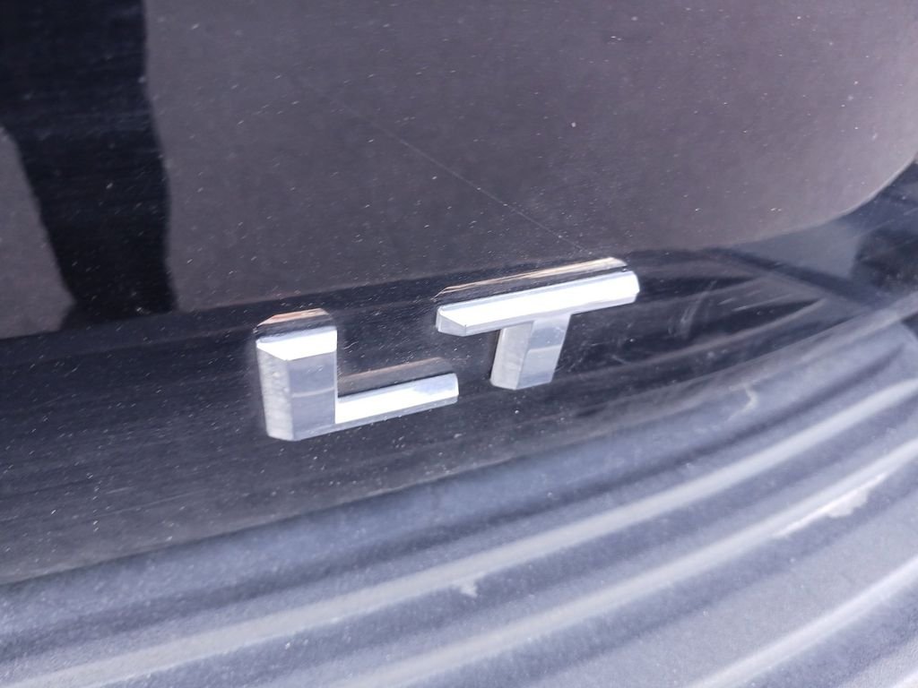 Used 2021 Black Chevrolet LT image 30