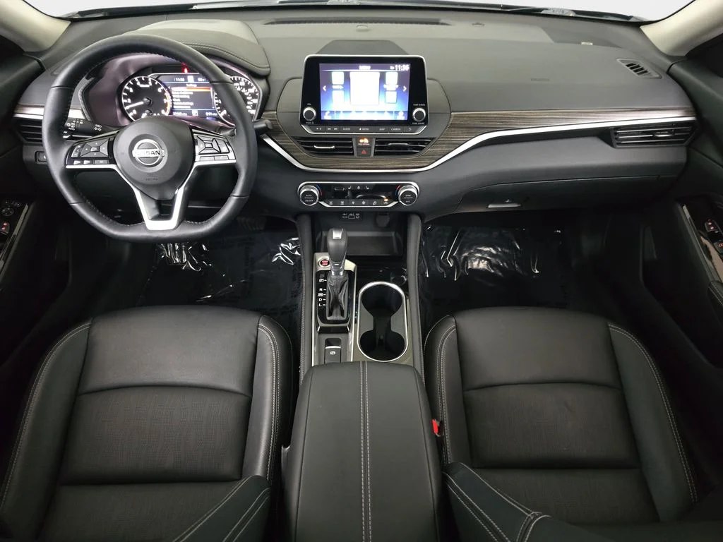 Used 2021 Gray Nissan 2.5 SL image 12