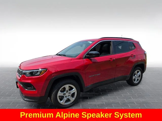 Used 2024 Red Jeep Latitude image 4