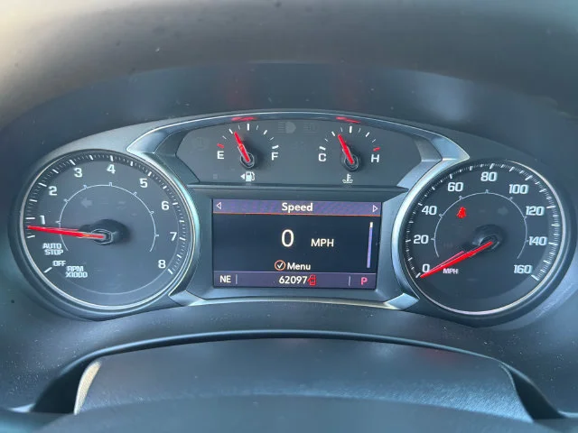 Used 2023 Sterling Metallic GMC SLT image 27