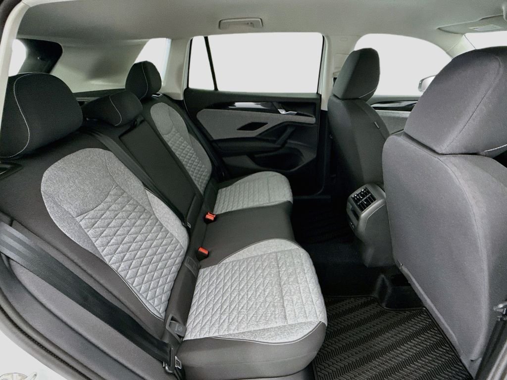 New 2026 Pure White Volkswagen 2.0T S image 20