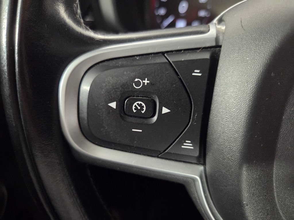 Certified Used 2022 Gray Volvo Momentum image 17