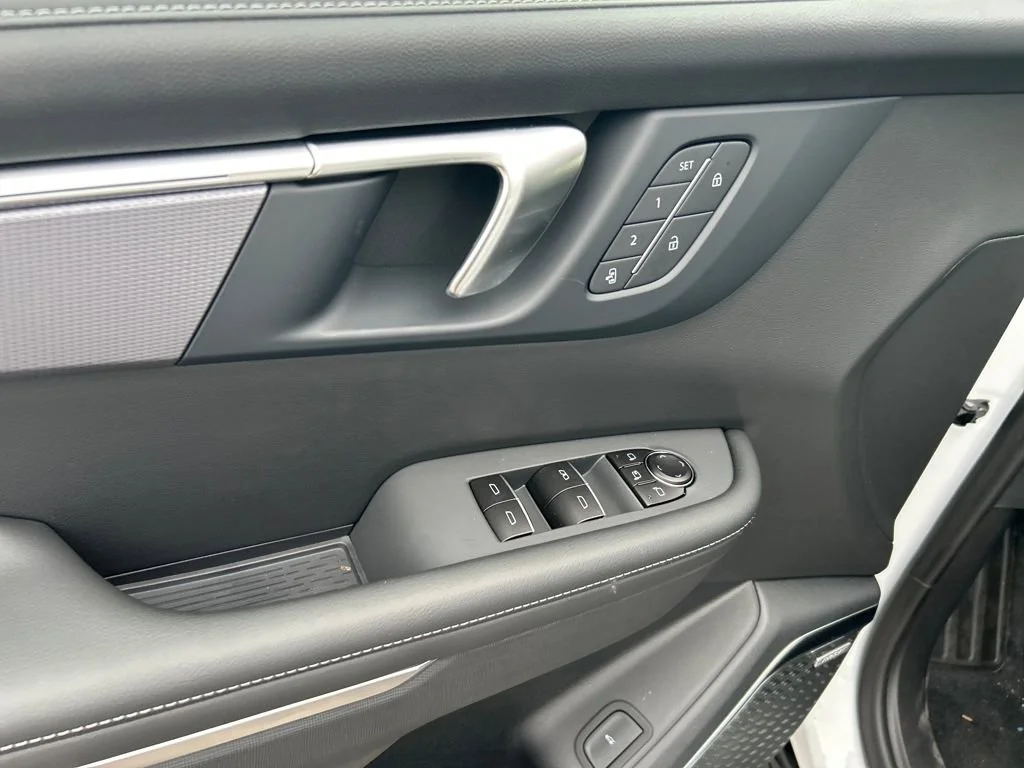 2026 Buick Enclave Sport Touring - Photo 12