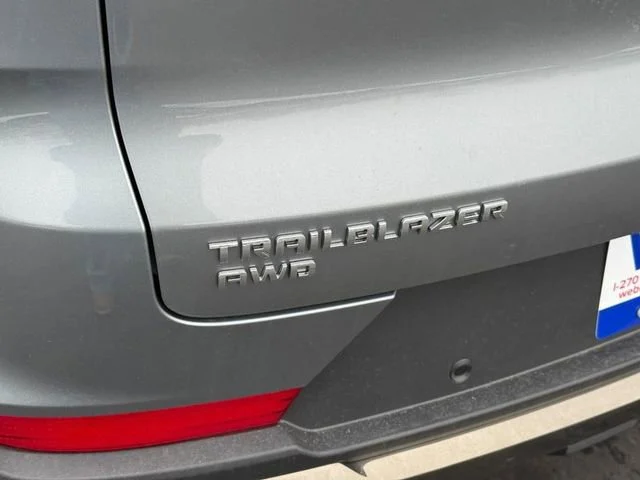 New 2026 Sterling Gray Metallic Chevrolet ACTIV image 6