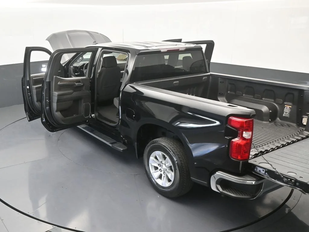 Used 2024 Black Chevrolet LT image 62