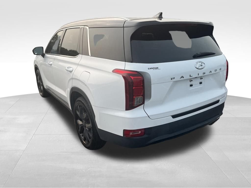 Used 2021 White Hyundai SEL image 13