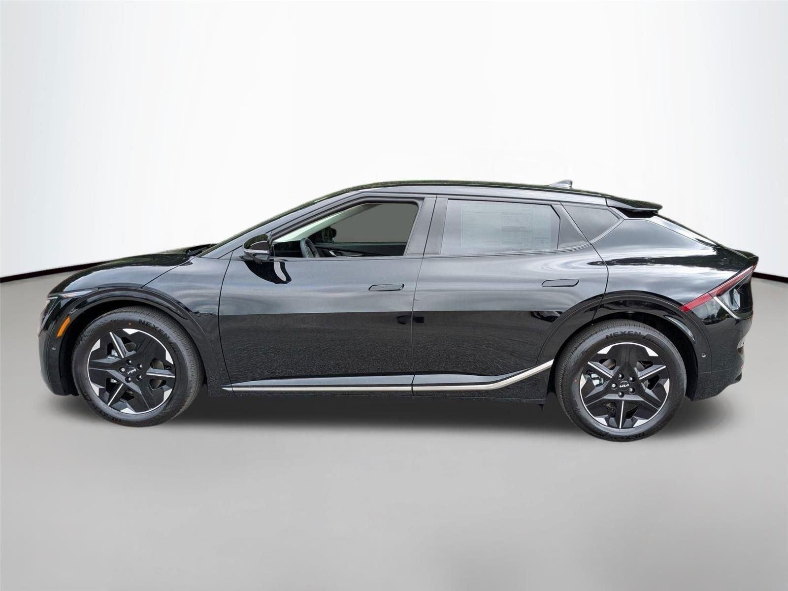 2025 Kia EV6 Wind - Photo 9