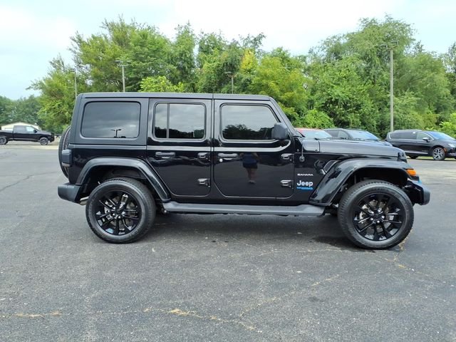 Certified Used 2022 Black Clearcoat Jeep Unlimited Sahara 4xe image 8