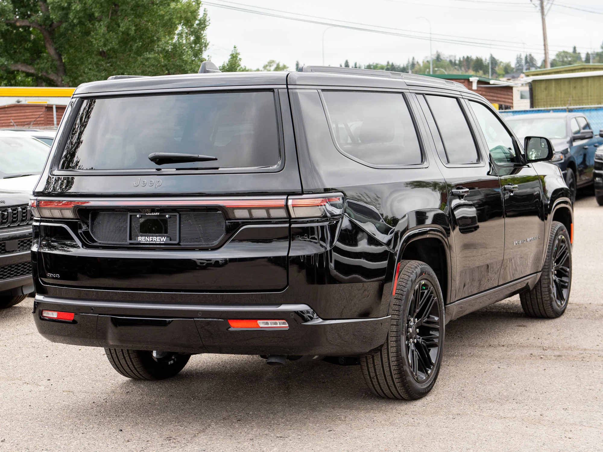 New 2026 Black Jeep Limited Reserve* image 7