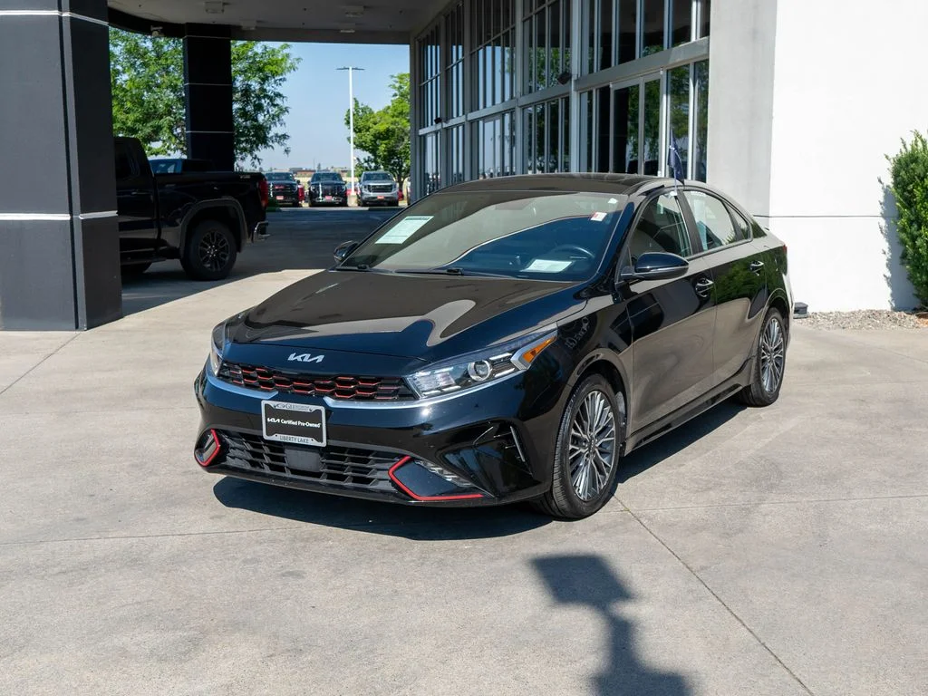 Used 2023 Black Kia GT-Line image 3