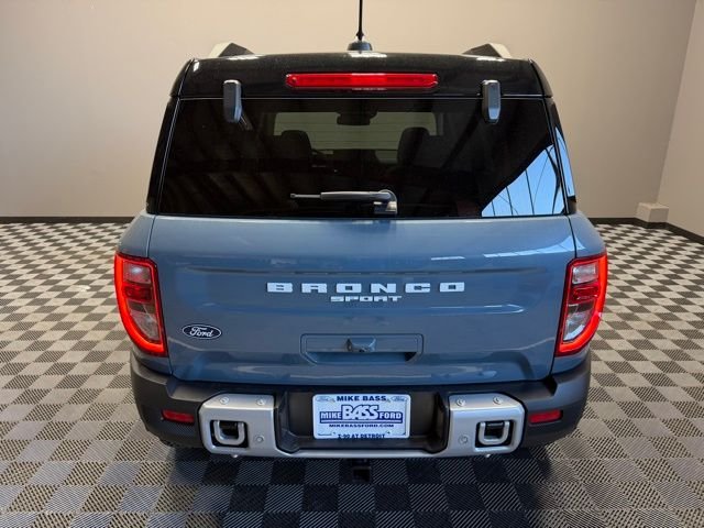 New 2026 Azure Gray Metallic Tri-Coat Ford Badlands® image 10