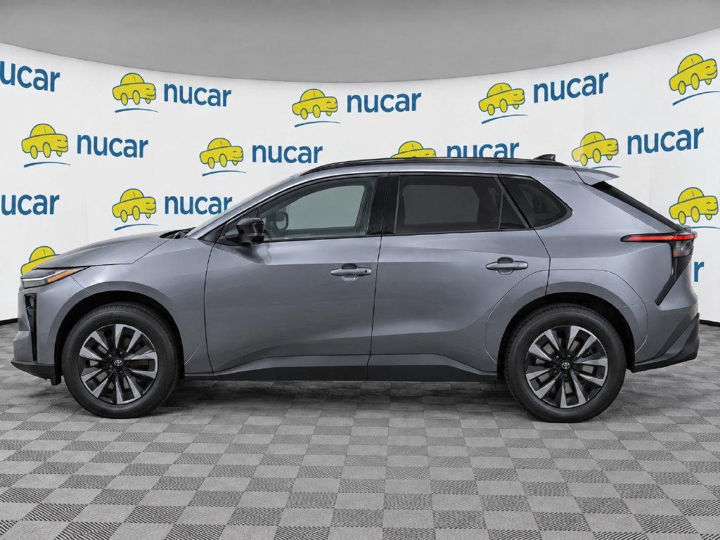 Used 2026  Toyota XLE image 6