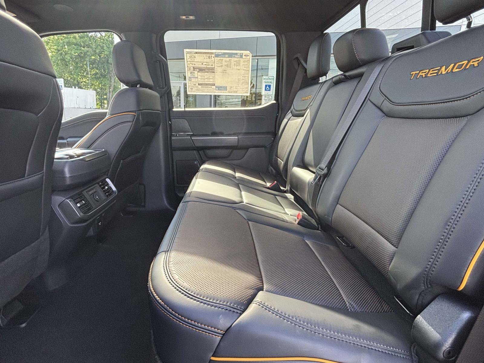 New 2026 Agate Black Metallic Ford Tremor® image 28