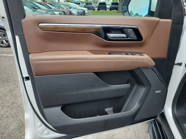 2025 Chevrolet Tahoe High Country - Photo 28