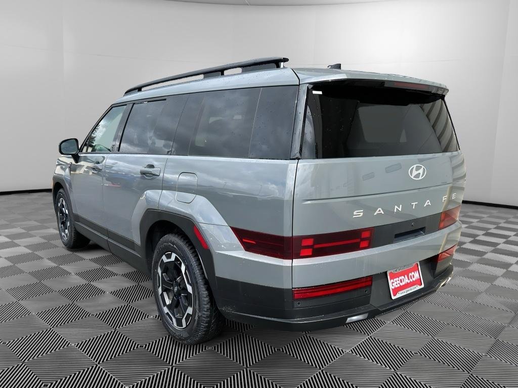 Used 2024 Grey Hyundai SEL image 6