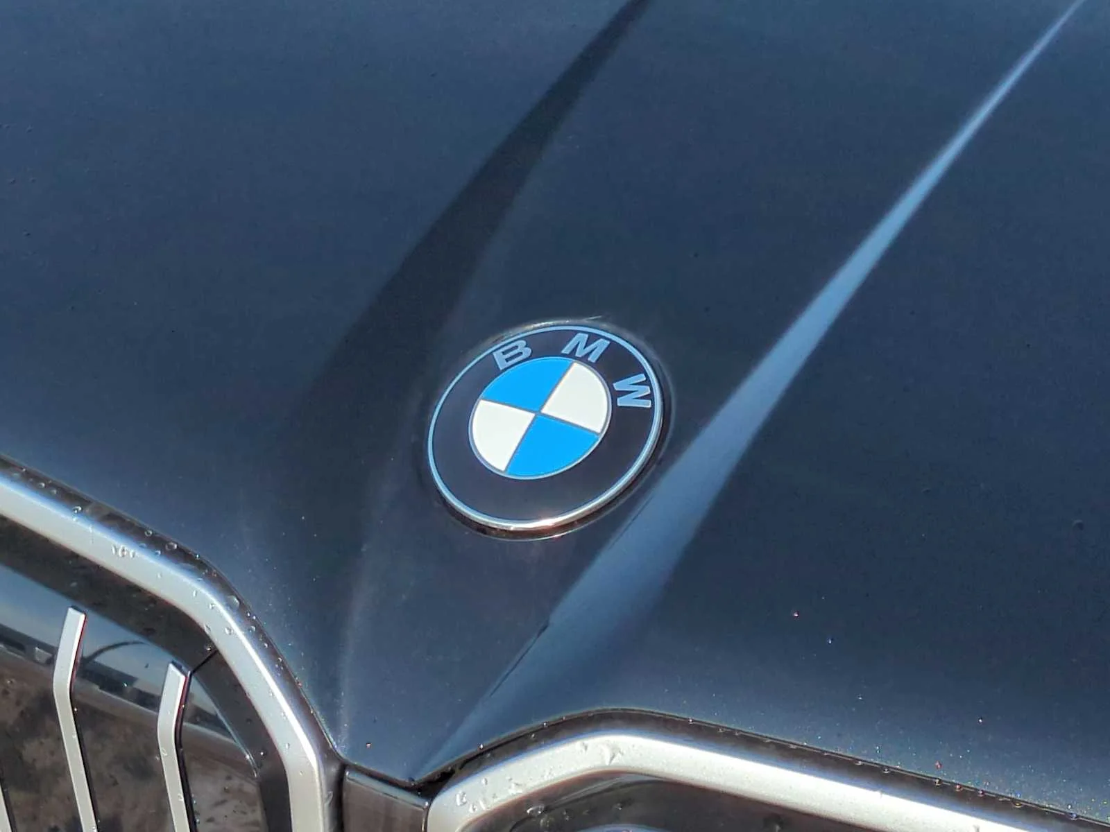 New 2026 Black Sapphire Metallic BMW 30 xDrive image 11