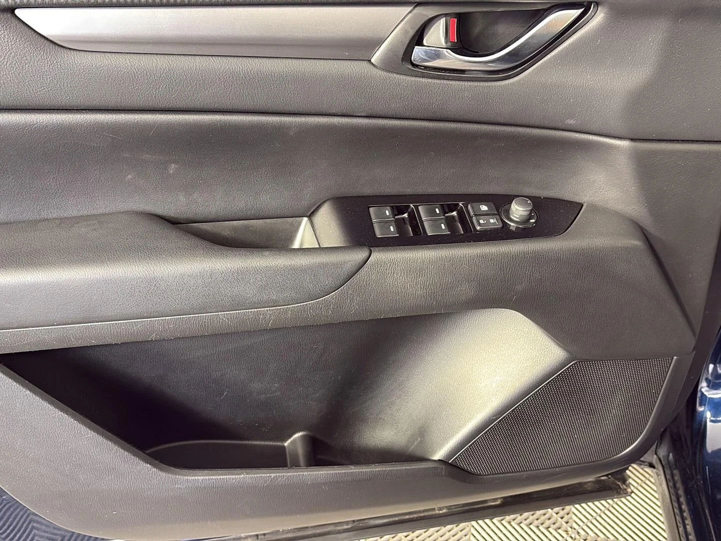 Used 2022 Deep Crystal Blue Mica Mazda 2.5 S Preferred Package image 25