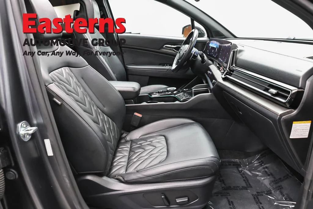 Used 2023 Gray Kia X-Line Prestige image 28