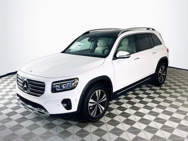 New 2026 Polar White Mercedes-Benz GLB 250 image 33