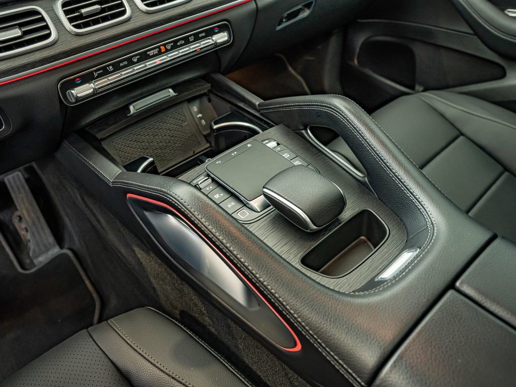 Used 2025 Obsidian Black Metallic Mercedes-Benz GLE 350 image 28